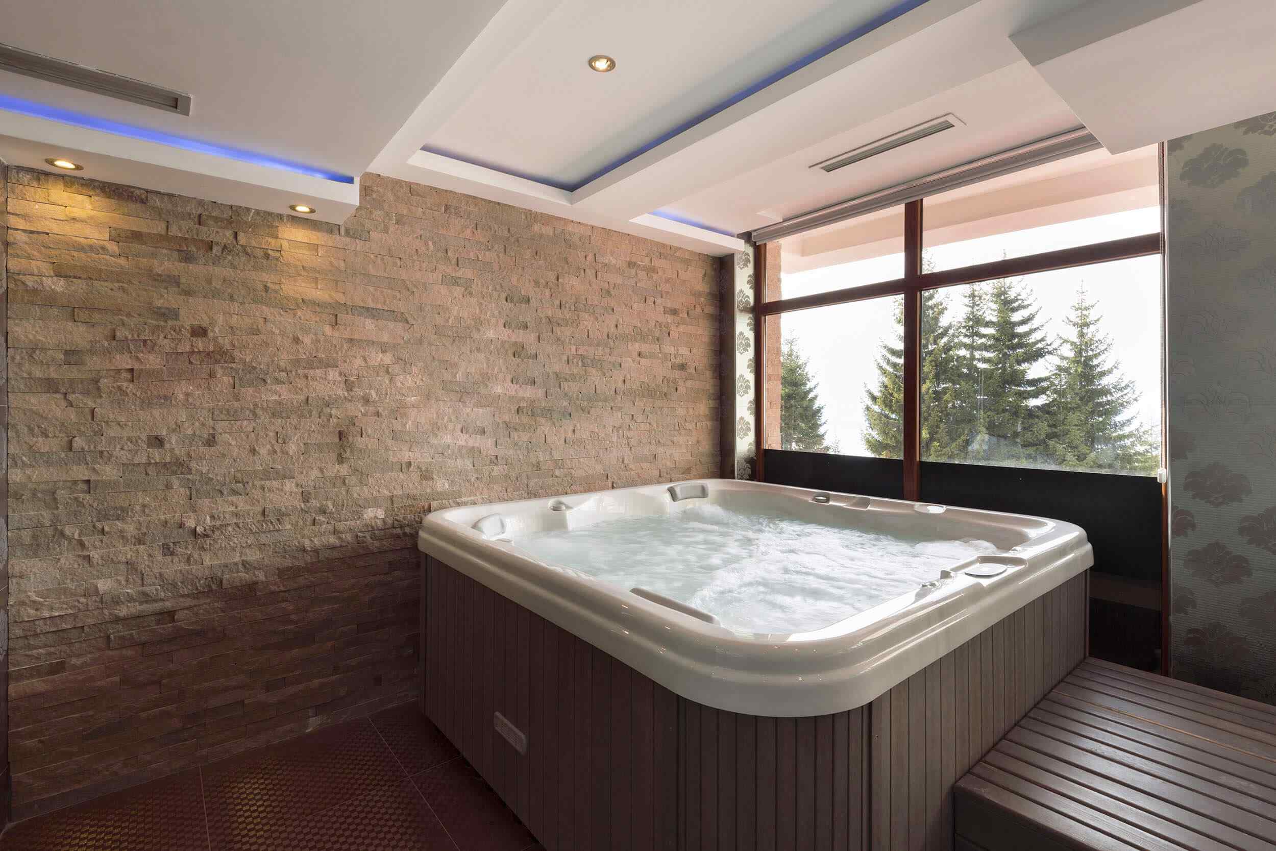 https://senbeauty.com/wp-content/uploads/2018/10/spa-jacuzzi.jpg